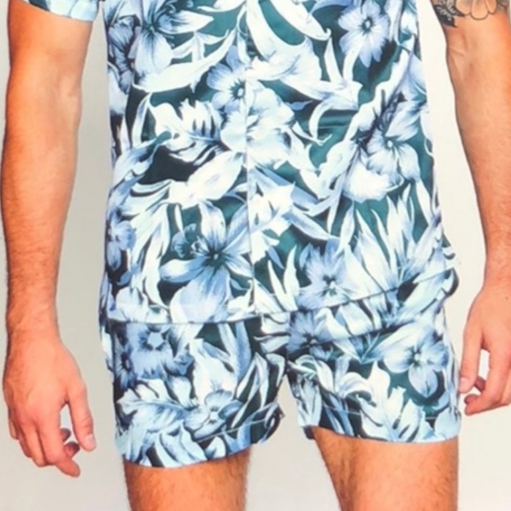 Boohoo Man Botanical Print Satin Short